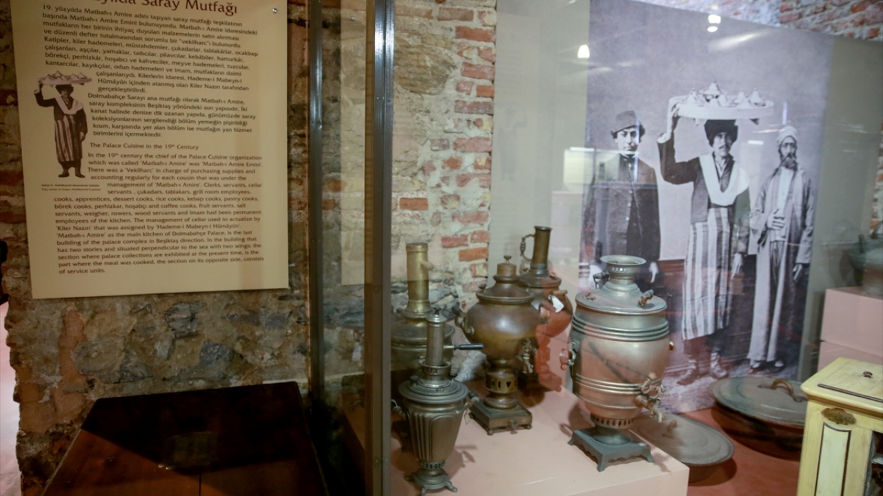 Bu dairelerden birinin müzenin de içinde yer aldığı "Matbah-ı Amire" (Saray Mutfağı) olduğuna işaret eden Karahüseyin, şöyle devam etti: 
