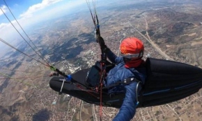 Çorum'dan Konya'ya yamaç paraşütü ile uçtu