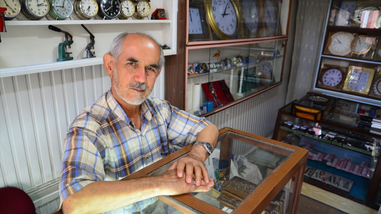 Zemberekle çalışan saatlerin artık üretilmediğini vurgulayan Kulcabay, şöyle devam etti: