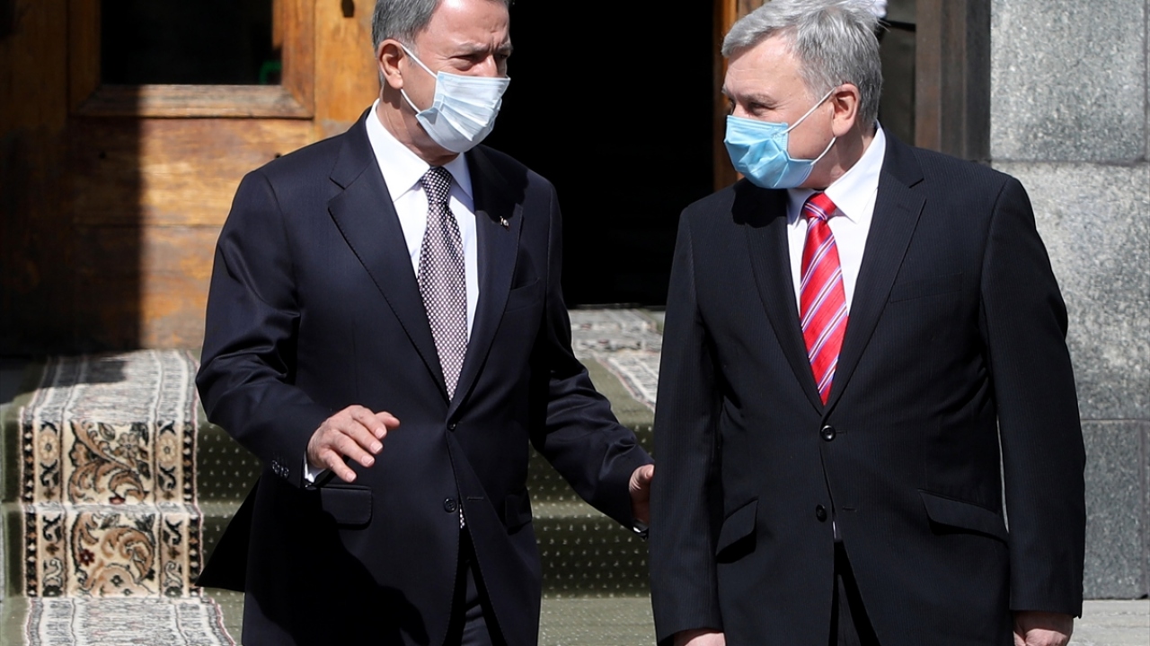 "Değerli arkadaşım Hulusi Akar…" 