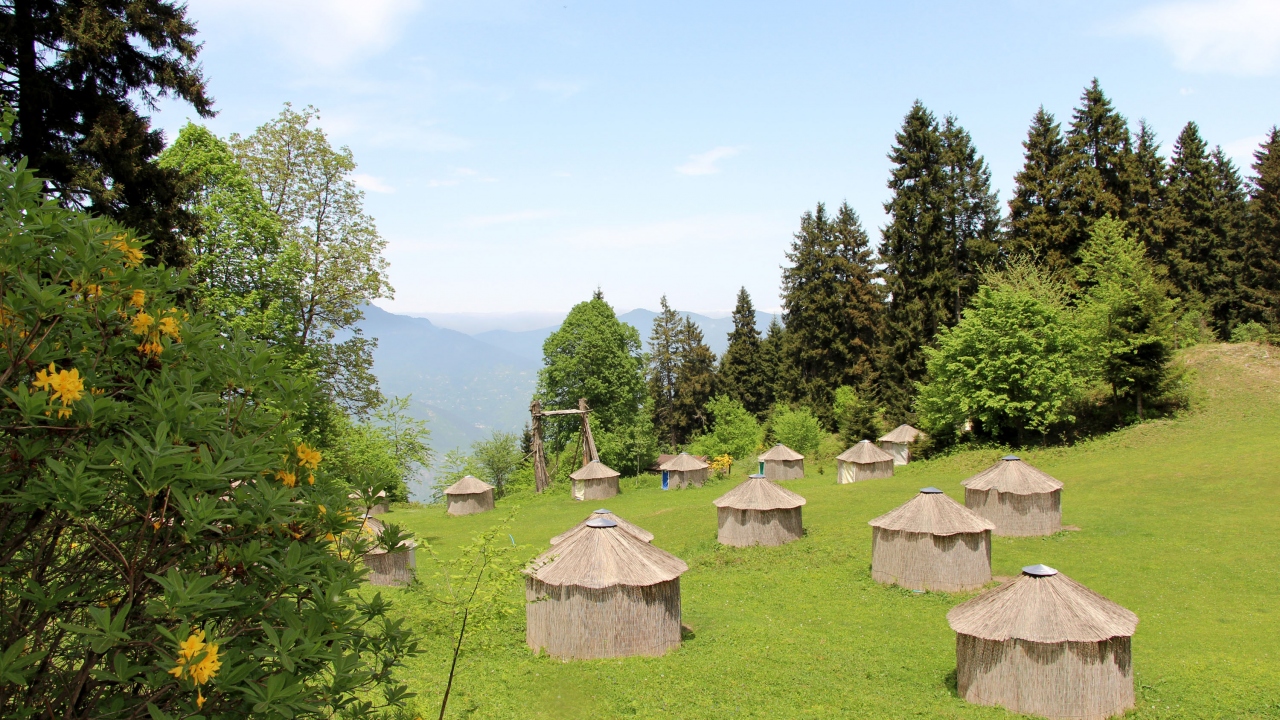 Alanında, ziyaretçilere, eski Türk oba kültürünü tanıma fırsatı sunuluyor. 