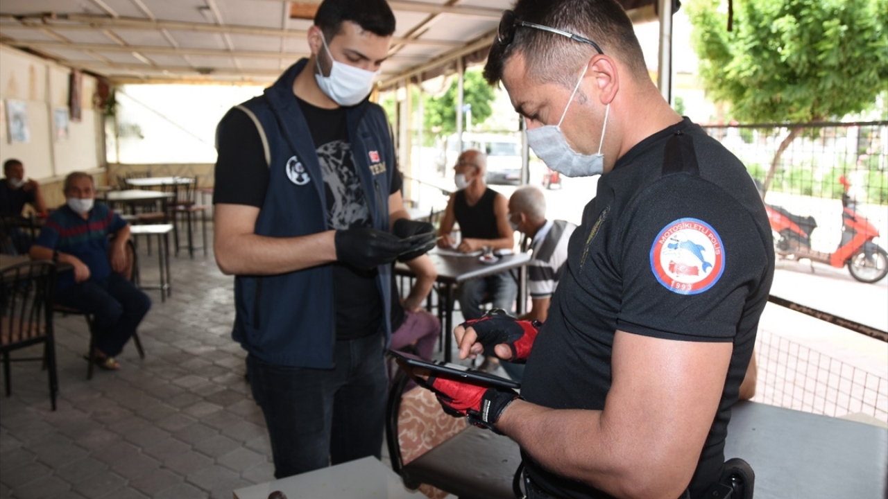 Uygulamalarda, 138 bin 597 araç denetlendi, 18 aranan araç tespit edildi, 11 bin 687 araca cezai işlem uygulandı, 731 araç ise trafikten men edildi.