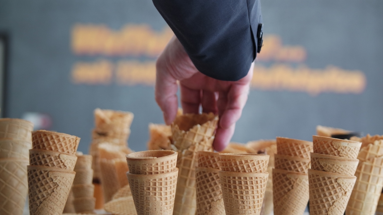 Firmanın Türkiye Genel Müdürü Serdar Oğuz, yaptığı açıklamada, fabrikanın geçen yıl eylül ayında faaliyete başladığını söyledi.