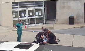 Pensilvanya'da polis şiddeti kamerada