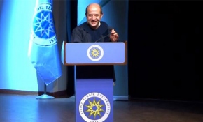 Bakan Varank 15 Temmuz'da şehit düşen ağabeyini TRT Haber'e anlattı