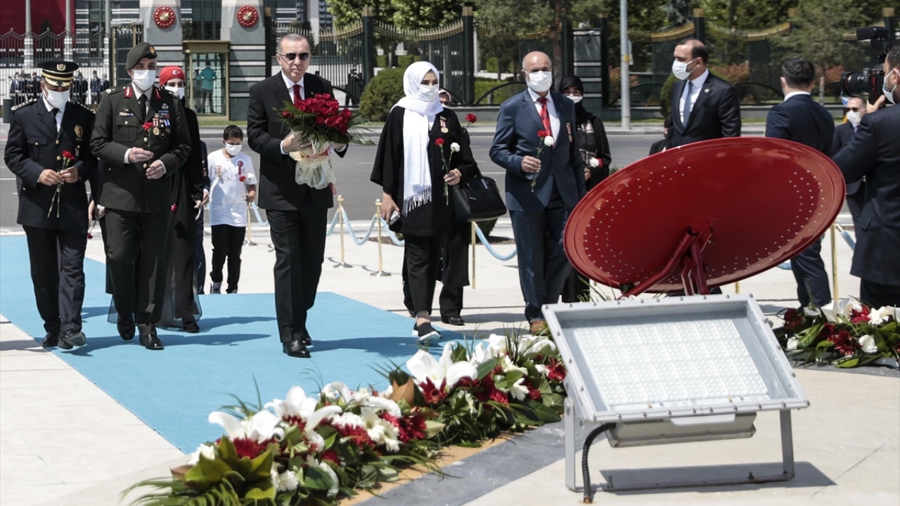 15 Temmuz Şehitler Abidesi