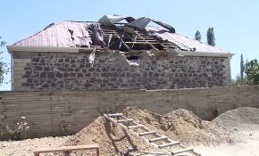 Ermenistan'ın sivil yerleşimlere verdiği zararı TRT Haber görüntüledi