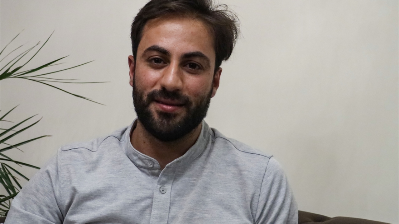 Kızıyla Ayasofya`yı ziyaret etmek istediğini dile getiren Bayyud, Türkiye`yi ve Türk halkını çok sevdiğini vurguladı.