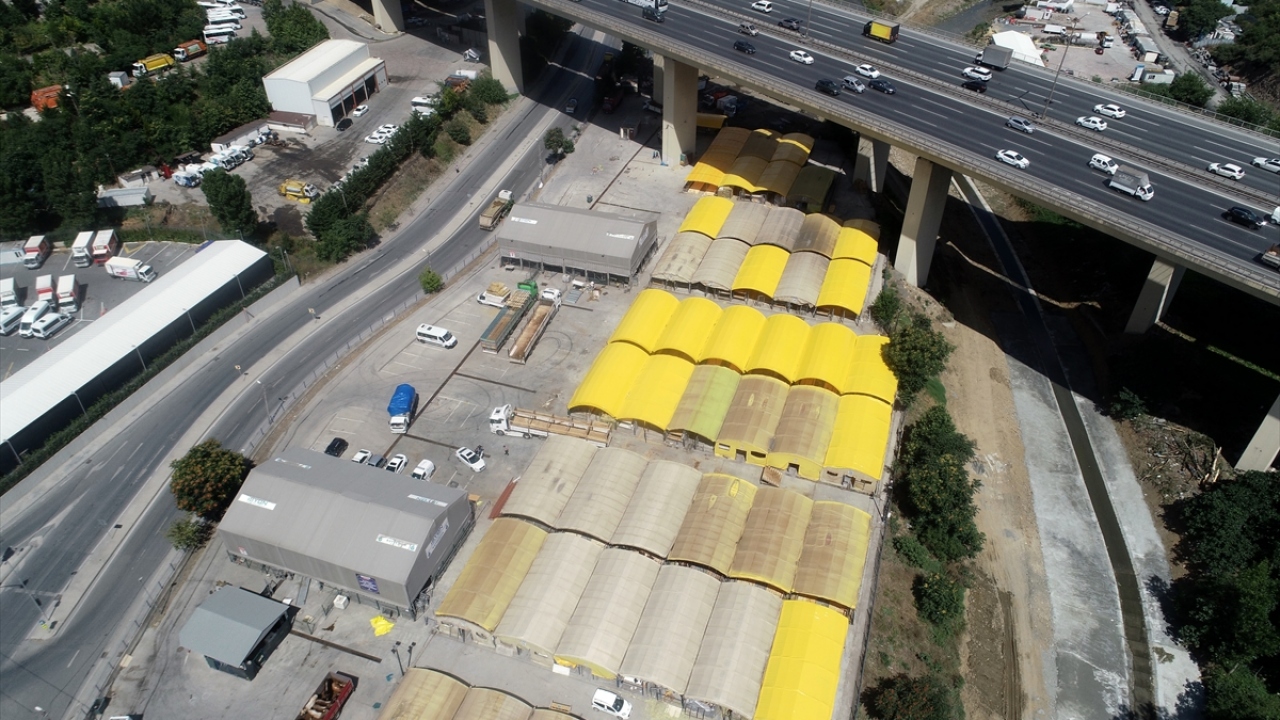 Kontrolleri yapılan hayvanlardan hasta veya belirlenen kriterlere uymayanlar, İl Tarım ve Orman Müdürlüğü`ne bildirilerek pazarlara alınmıyor.