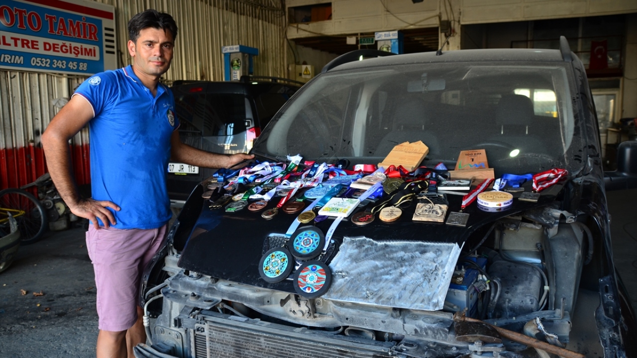 Koşuda kendinden yaşlıları görünce hırs ve gurur yaptı