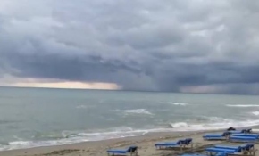 Karadeniz’de çıkan hortum böyle görüntülendi
