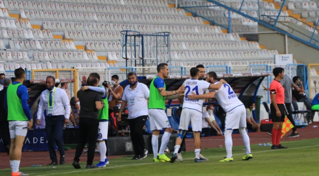 Büyükşehir Belediye Erzurumspor Süper Lig'e yükseldi