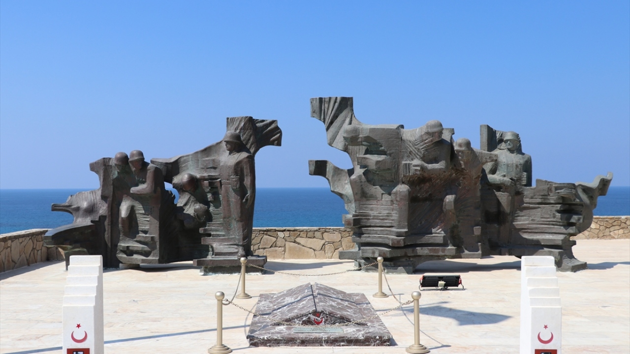 Karaoğlanoğlu Şehitliği