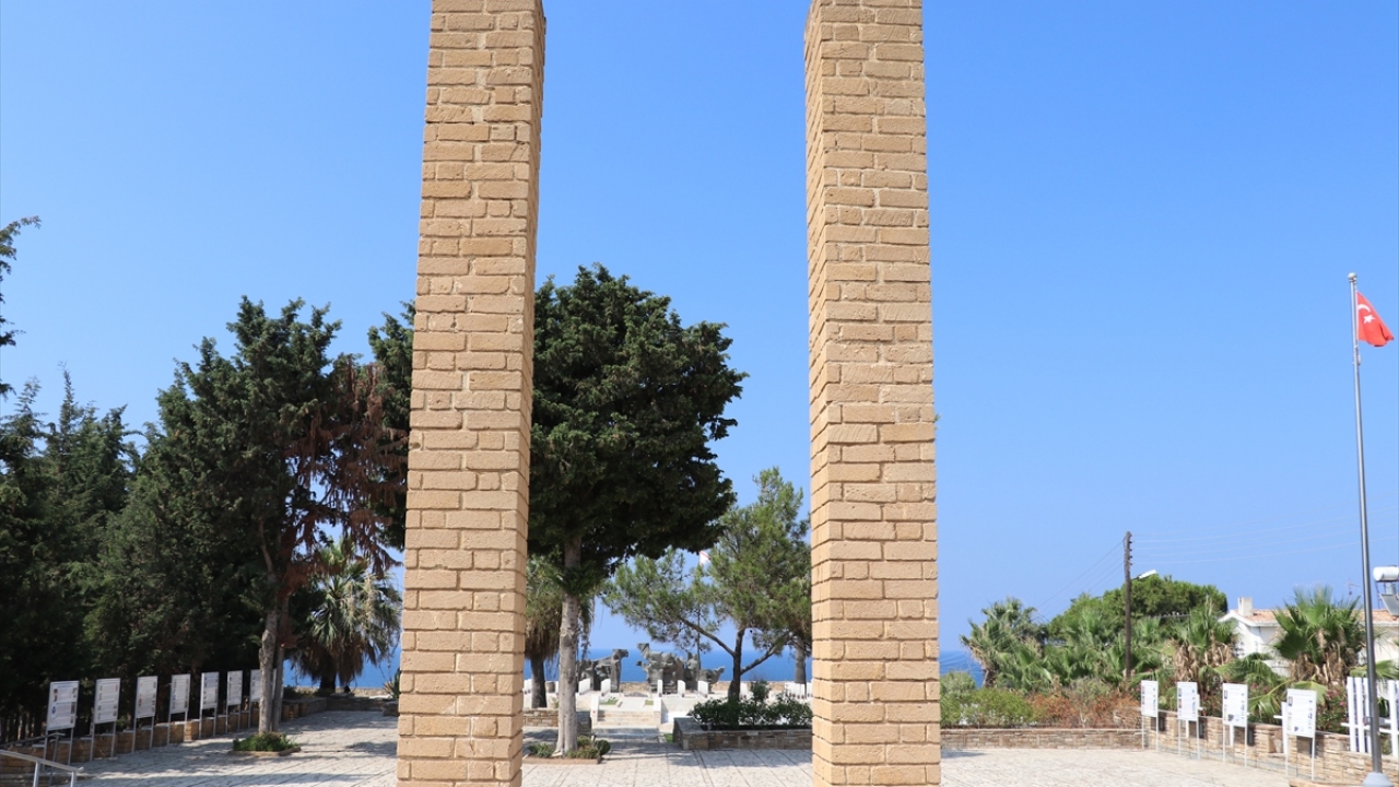 Karaoğlanoğlu Şehitliği