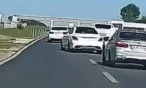 Düğün konvoyunda makas atan 7 kişi yakalandı