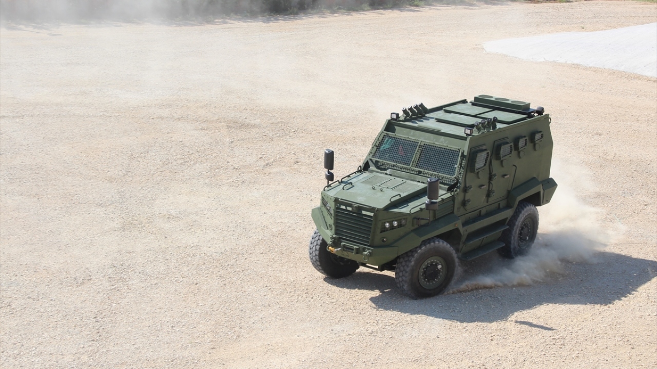 Aynı kadro ve artan performansla yollarına devam ettiklerini vurgulayan Katmerci, şunları kaydetti: