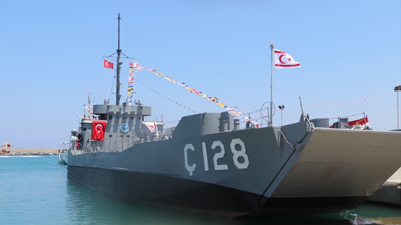 "Ç-128, 1978`de inşa edildi"