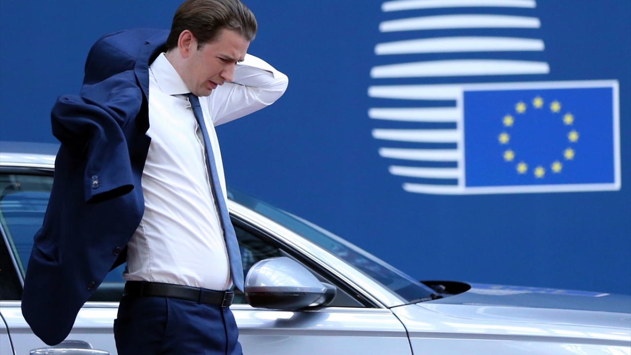 Brüksel`de düzenlenen zirveye Avusturya Başbakanı Sebastian Kurz da katıldı.