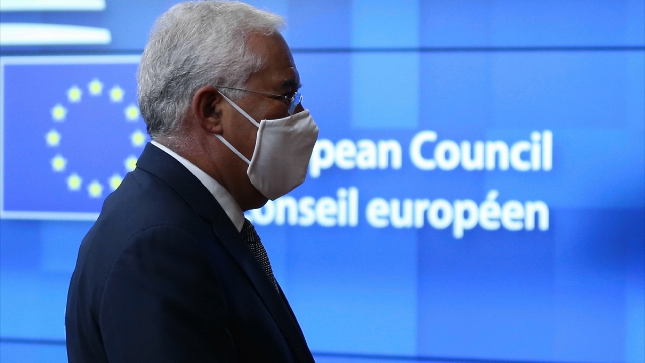 Brüksel`de düzenlenen zirveye Portekiz Başbakanı Antonio Costa de katıldı.