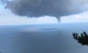 Amasra'da denizde hortum