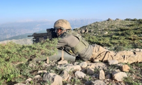 Siirt'te teröristlerin kullandığı sığınak imha edildi