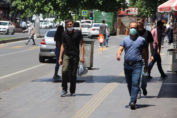 Geçen hafta vaka artışının en yüksek olduğu iller