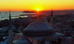 Ayasofya Camii'nde kartpostallık gün batımı