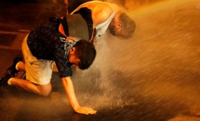 İsrail'de polis ile protestocular arasında tansiyon yükseldi