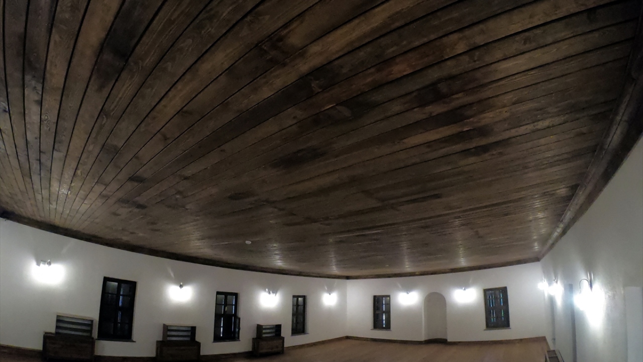 Bilgin, 2016 yılında başlatılan çalışmaların tamamlandığını anlatarak, önemli bir eseri ihya etmenin mutluluğunu yaşadıklarını dile getirdi.