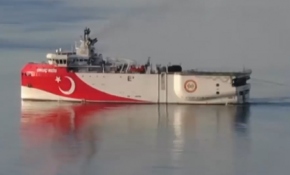 Oruç Reis Akdeniz açıklarında