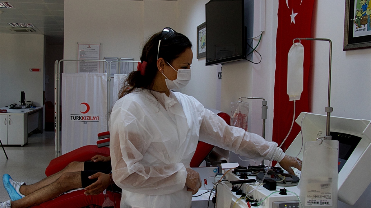 Aldığı tedbirlere rağmen nereden kaptığını bilemediği Covid-19`u yenen Boğa, yaşadıklarını anlattı.