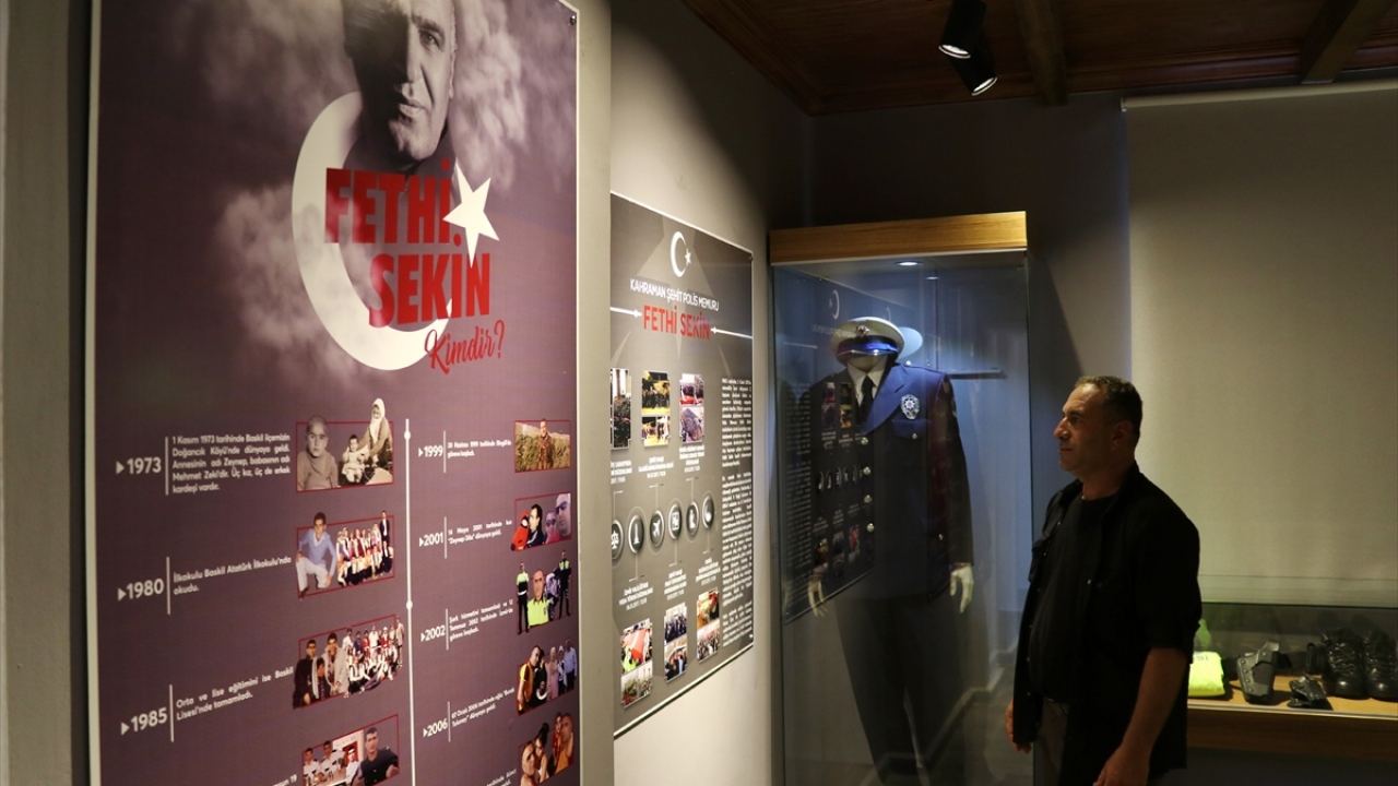 Müzenin bir bölümü, İzmir Adliyesi`ne 5 Ocak 2017`de PKK`lı teröristlerce gerçekleştirilmek istenen saldırıyı canı pahasına önleyerek şehit düşen polis memuru Fethi Sekin için ayrıldı.