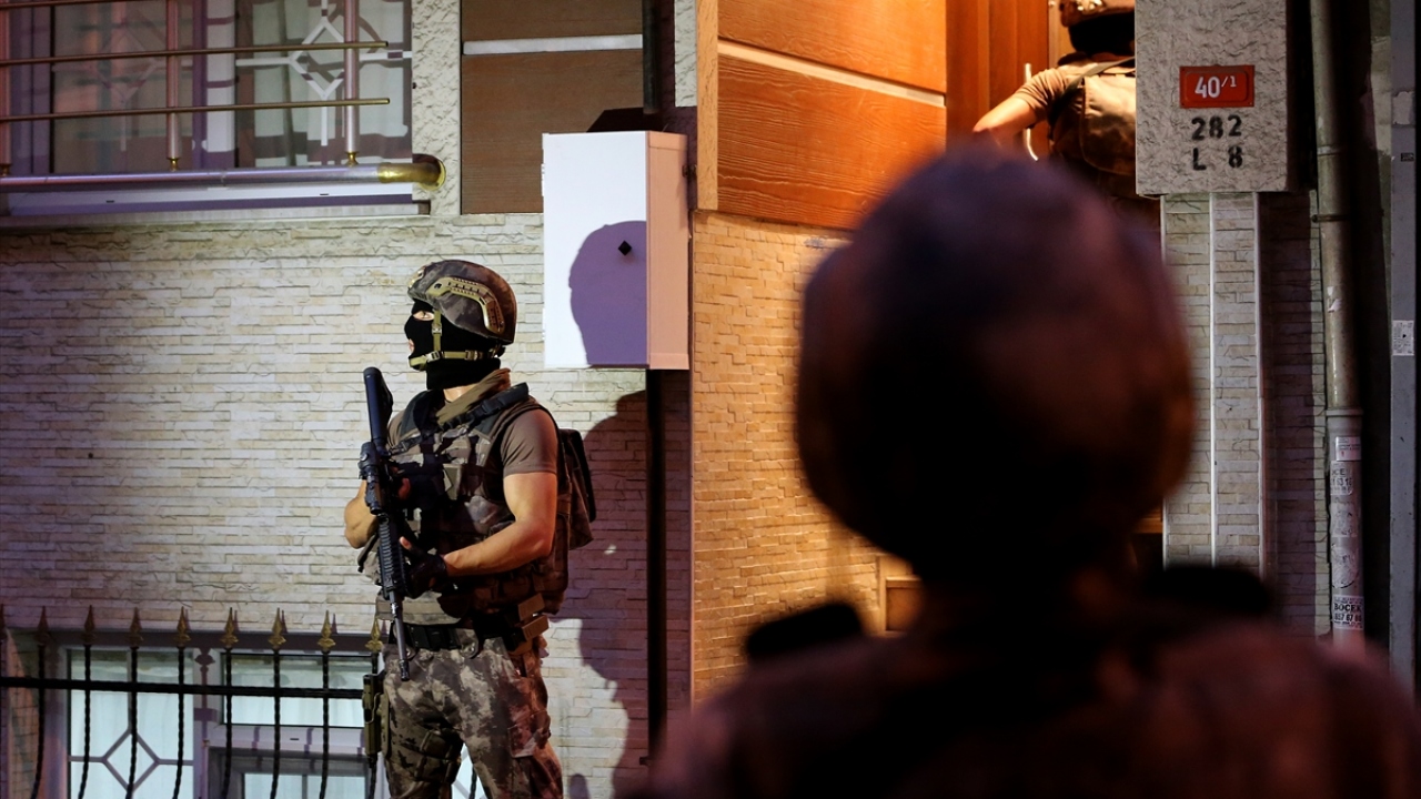 Koçbaşı kullanılarak girilen bazı adreslerdeki şüpheliler gözaltına alındı.