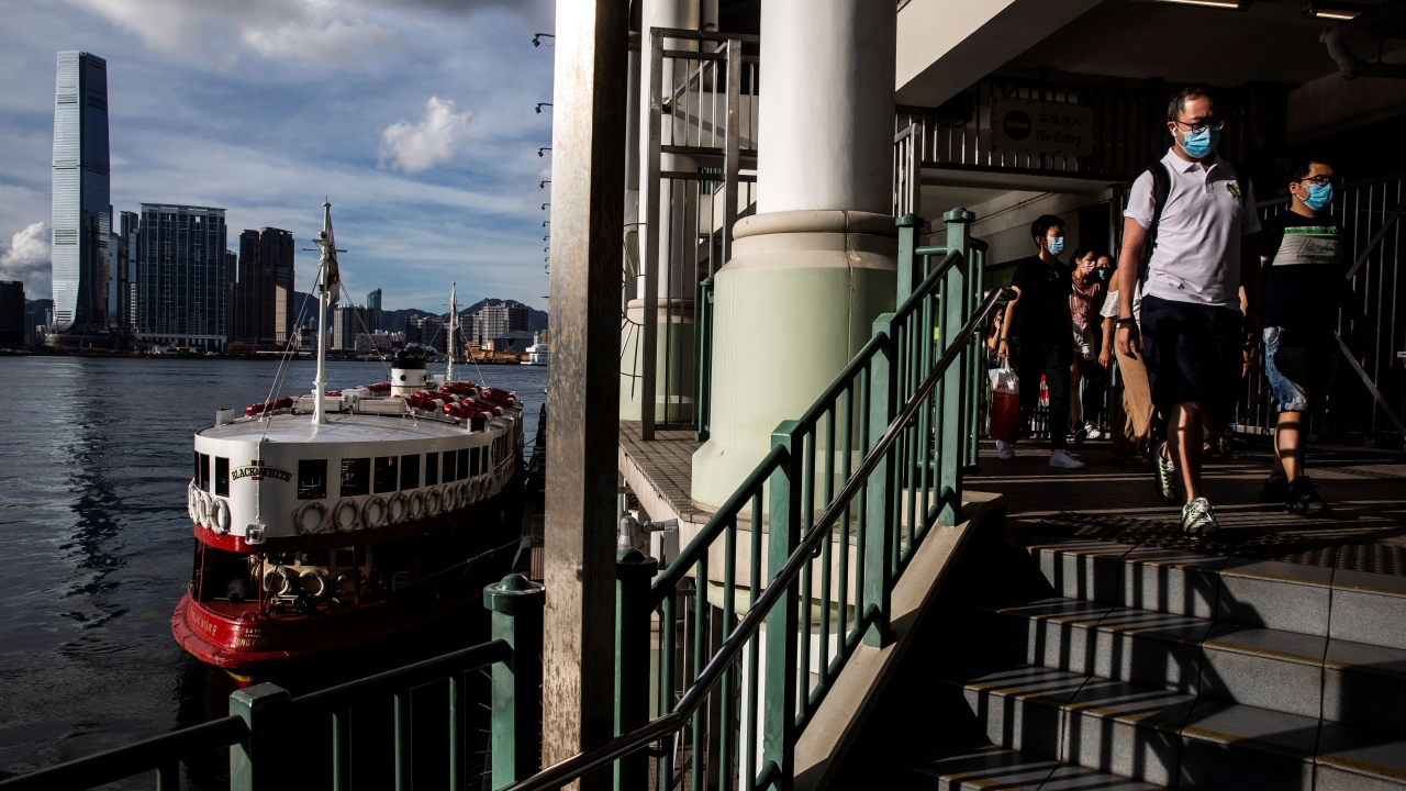 Çin Ulusal Sağlık Komisyonundan yapılan açıklamaya göre, ülkede son 24 saatte 3`ü yurt dışı irtibatlı 22 COVID-19 vakasına rastlandı.