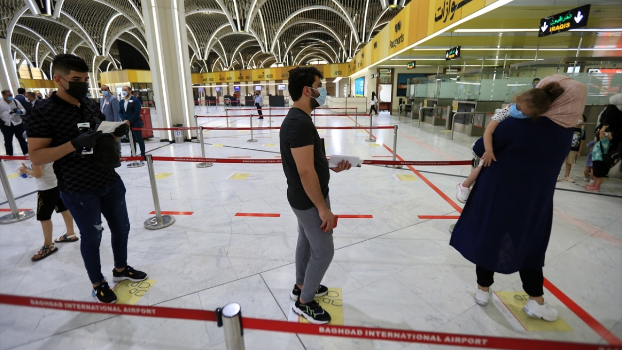 Irak`ta başkent Bağdat`ın yanı sıra Necef, Basra, Erbil ve Süleymaniye kentlerinde havalimanları bulunuyor.