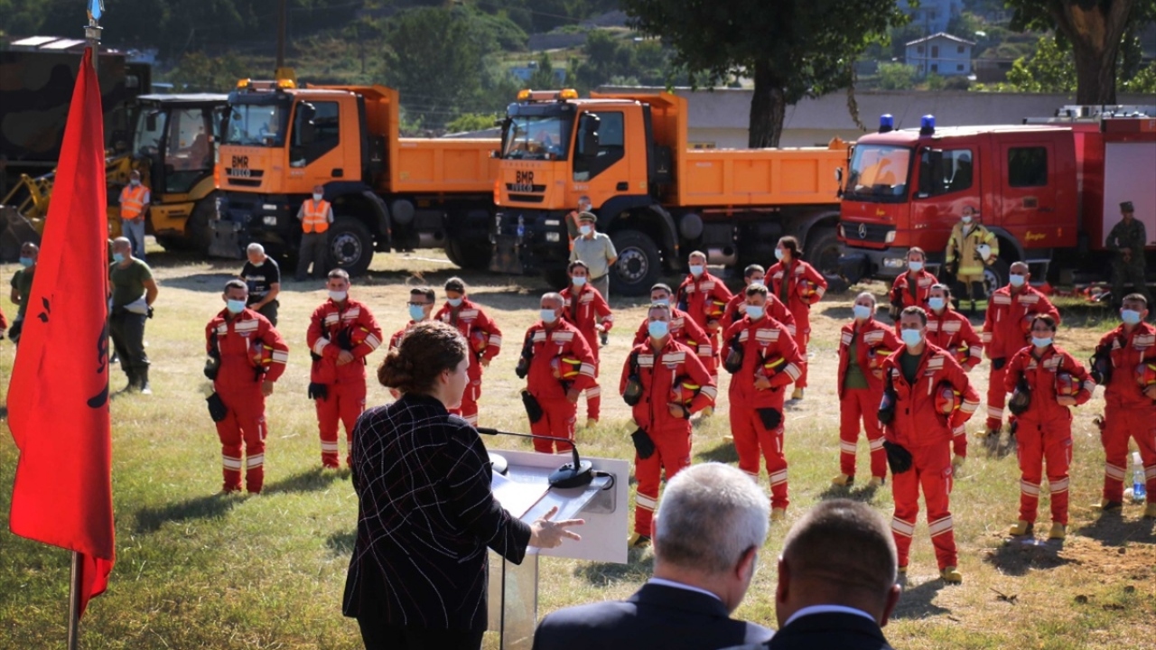 Etkinliğe Arnavutluk Savunma Bakanı Olta Xhaçka, Türkiye`nin Tiran Büyükelçisi Murat Ahmet Yörük ve Arnavutluk Silahlı Kuvvetlerinin komutanları katıldı.