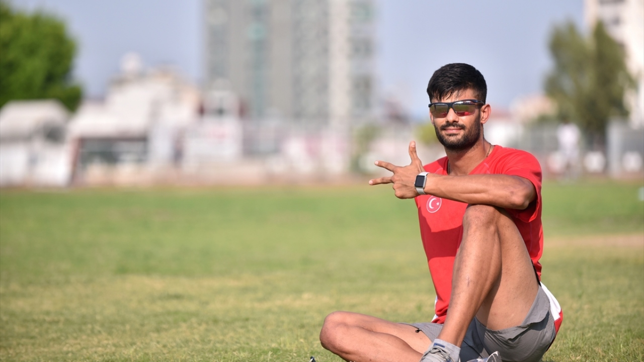 Milli atlet, yaptığı açıklamada, zorlu bir sezon geçirdiğini belirterek, çok iyi antrenmanlar yapıp iyi bir form grafiği yakaladığını söyledi. 