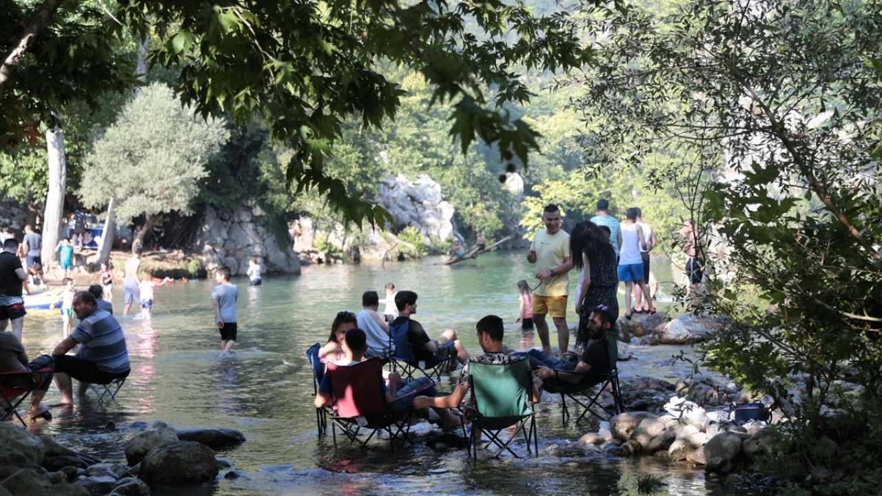 Andırın Belediye Başkanı Ahmet Doğan, Kanlıbüvet Kanyonu`nun bölge illerinin adeta çekim merkezi olduğunu söyledi.