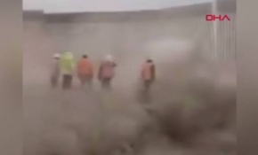 Hanna Kasırgası, Trump'ın Meksika sınırına kurduğu duvarı yıktı