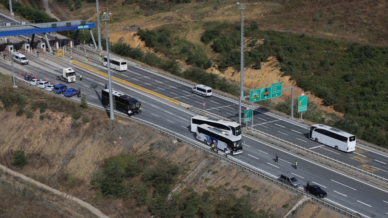 Denetimlerin bayram boyunca süreceği belirtildi. 