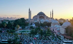 Ayasofya Camii'nde 86 yıl sonra ilk bayram namazı