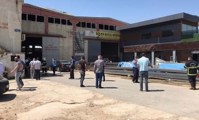 Gaziantep'te demir atölyesindeki patlama kamerada