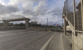 Eyüpsultan'da üst geçit çöktü