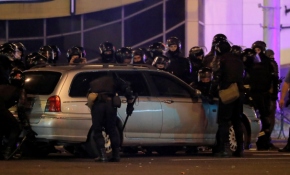 Belarus'ta protesto gösterileri sürüyor