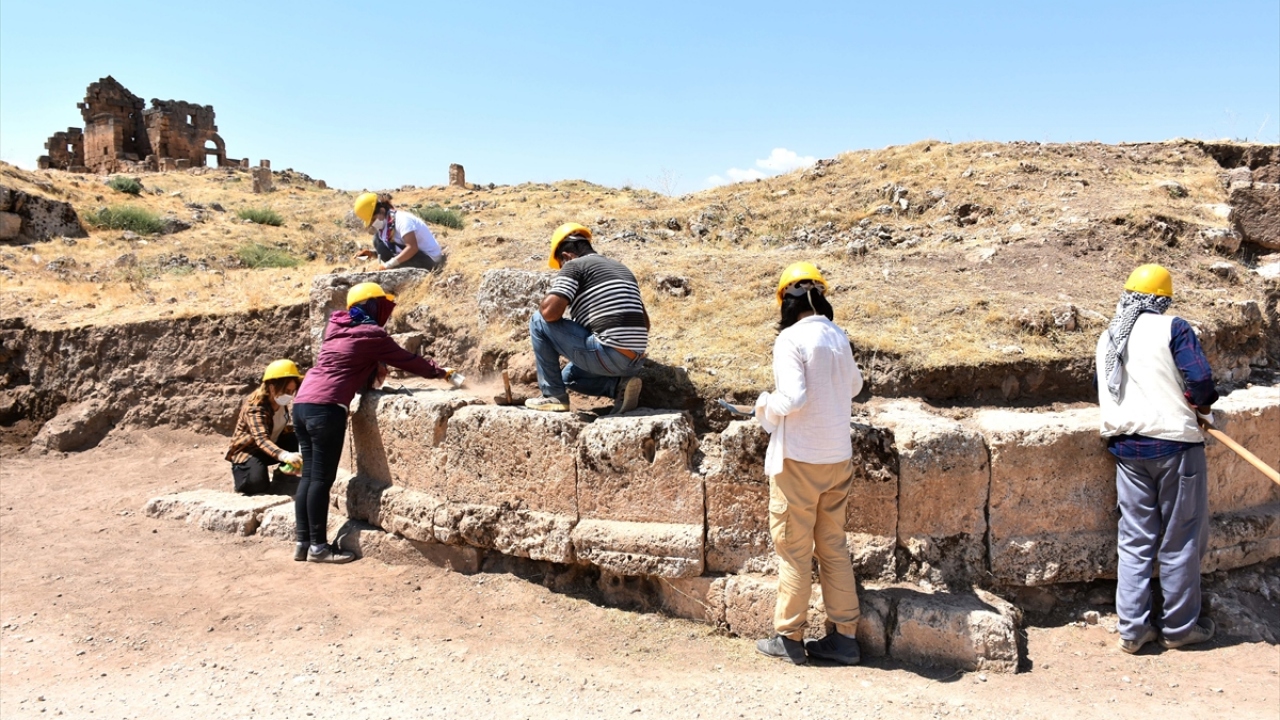 "Kaledeki savunma mimarisi açısından önemli bir noktayı tespit ettik"