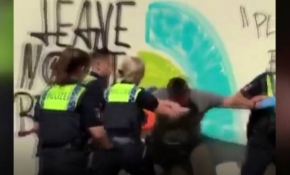 Almanya'da polis şiddeti: 15 yaşındaki çocuğa sert müdahale