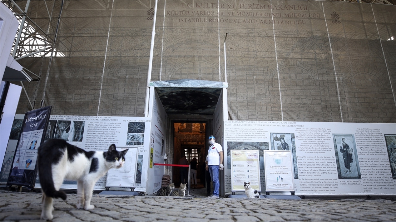 Fatih Sultan Mehmet Vakfı eseri olan Kariye Camii`nin müzeye dönüştürülmesine yol açan bu kararı Danıştay geçen yıl iptal etmişti.