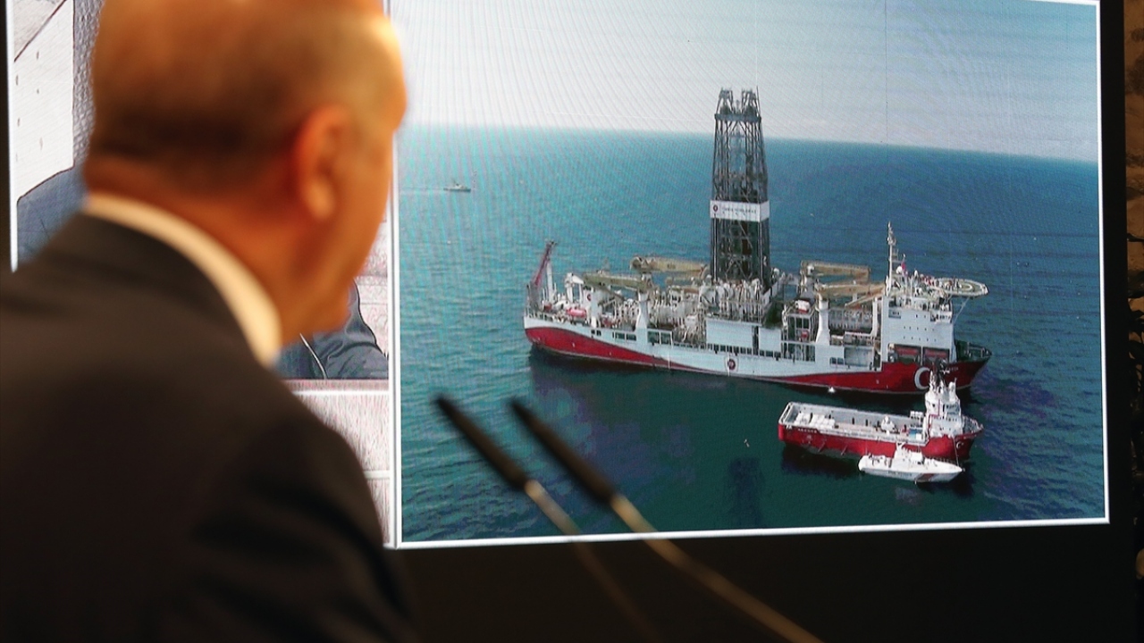 "Tuna 1 Kuyusu sondajında 320 milyar metreküp doğal gaz rezervi keşfettik"