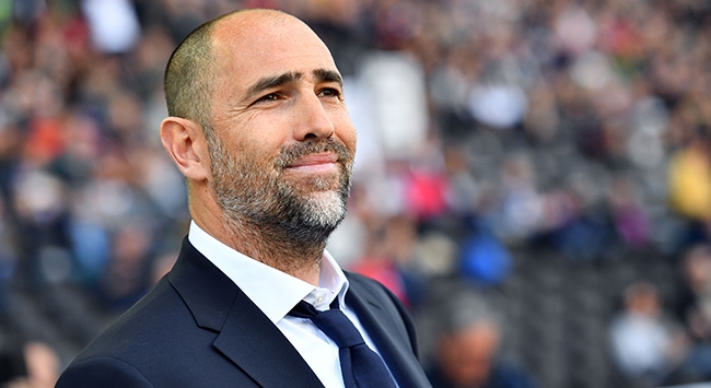 Igor Tudor, Pirlo'nun yardımcısı oldu