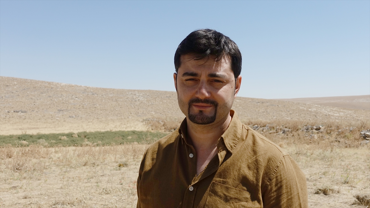 Işık, yol güzergahının, Roma İmparatorluğu`ndan Selçuklu ve Osmanlı İmparatorluğu`na kadar önemini hiç yitirmediğini dile getirdi.